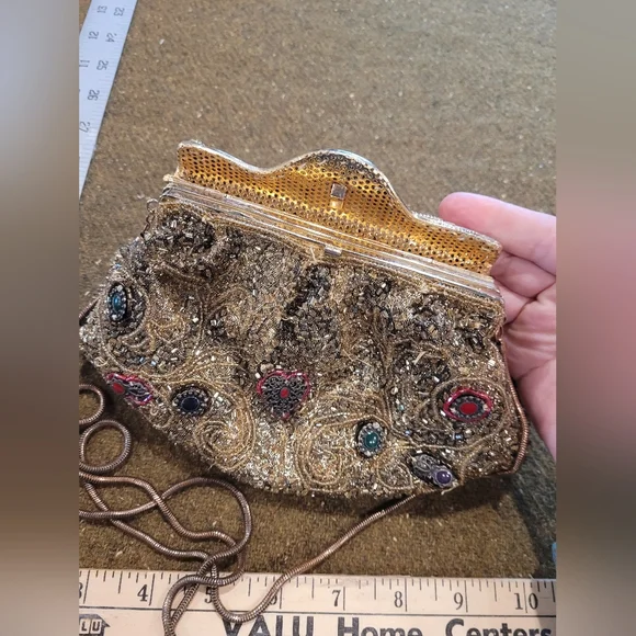 Vintage beaded purse, chain handle - Picture 7 of 11